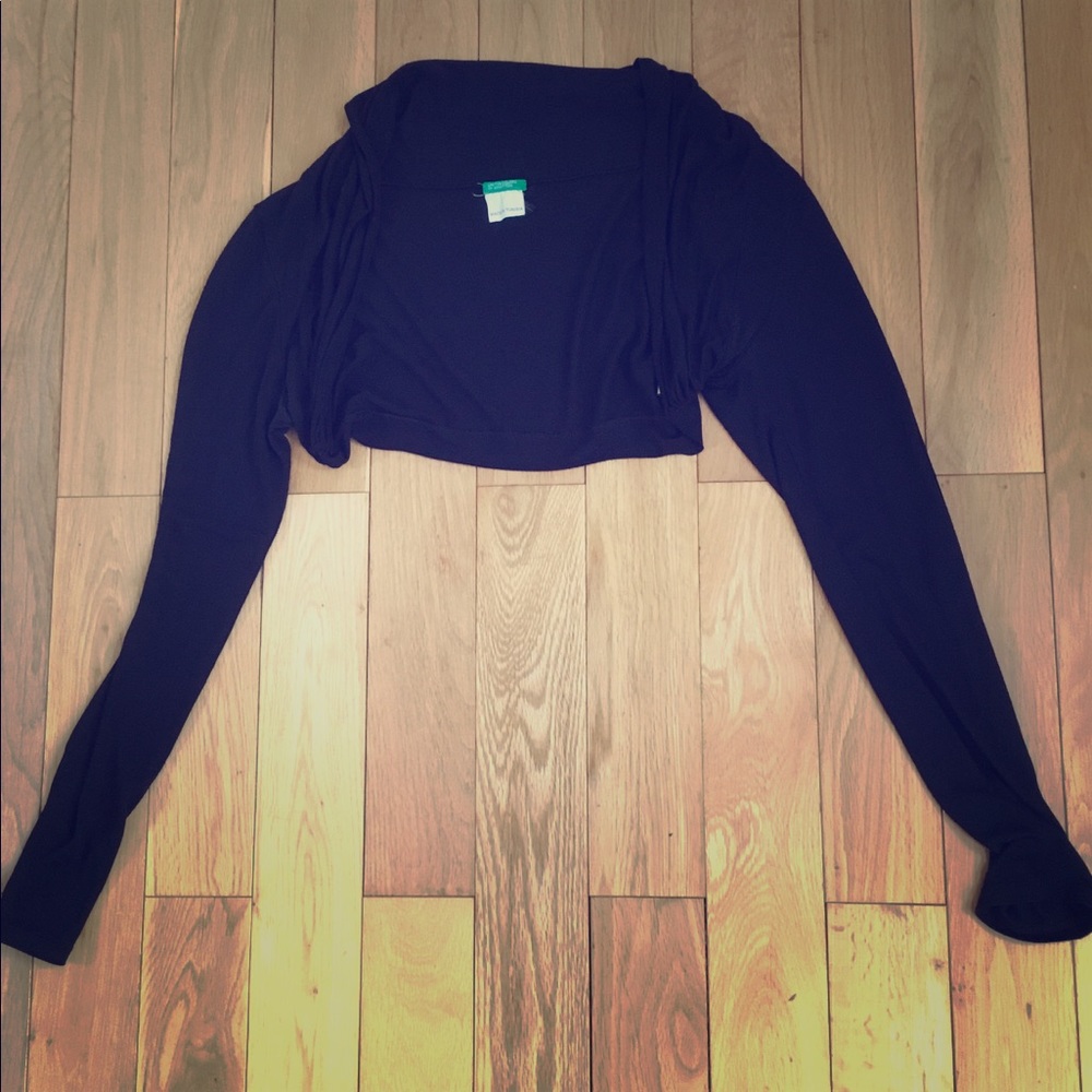 Black Benetton Shrug